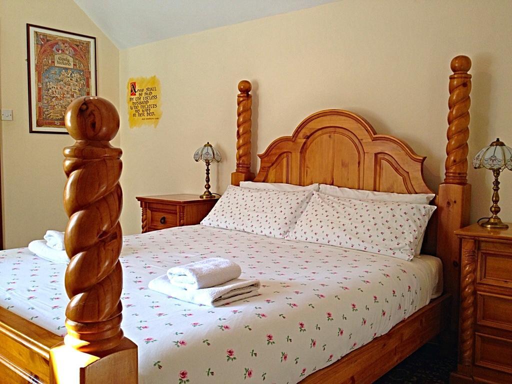Cashel Town Center Inn Ruang foto